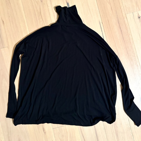 The Tiny Closet Long Sleeve Turtleneck - Picture 3 of 8